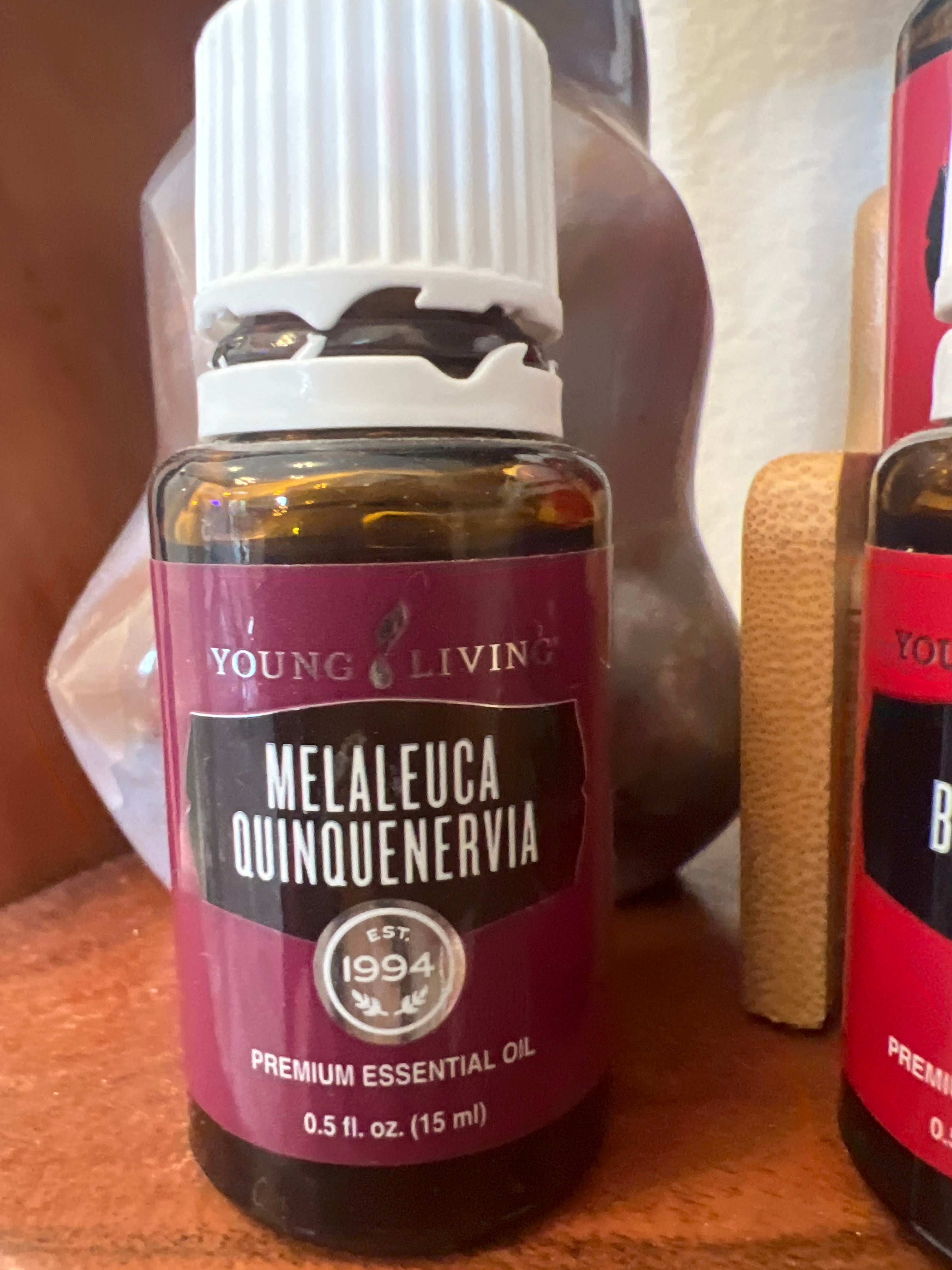 Young Living- Melaleuca Quinquenervia